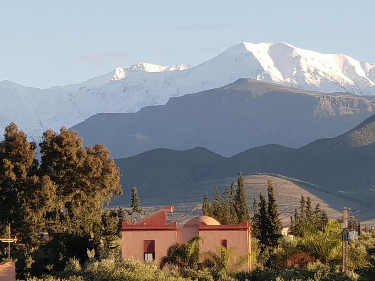 Отель Les Orangers De L'Ourika Douar Akkara Экстерьер фото